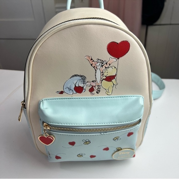 Loungefly Her Universe Disney Winnie the Pooh & Friends Heart Mini Backup - Picture 1 of 13